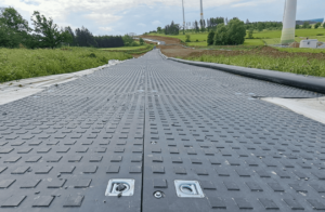 crane mats in use